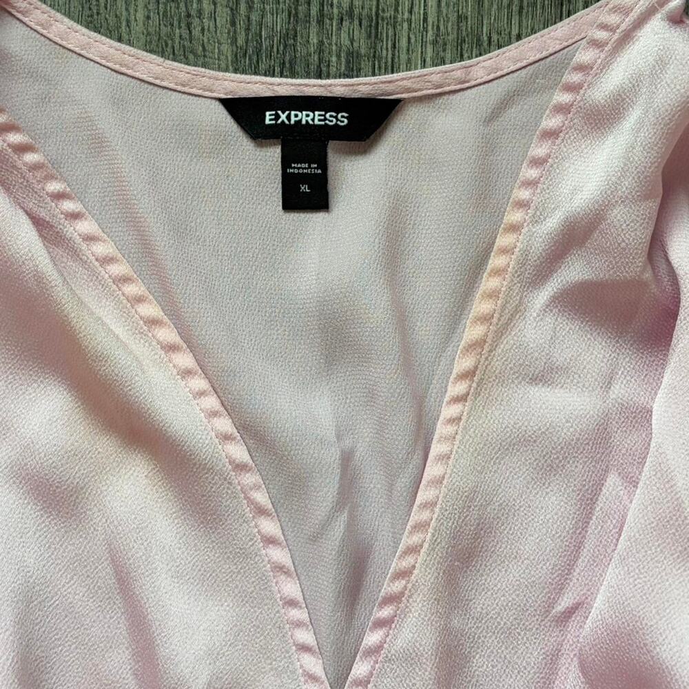 Express Light Pink Ruffle Long Sleeve Blouse - XL - Picture 2 of 5